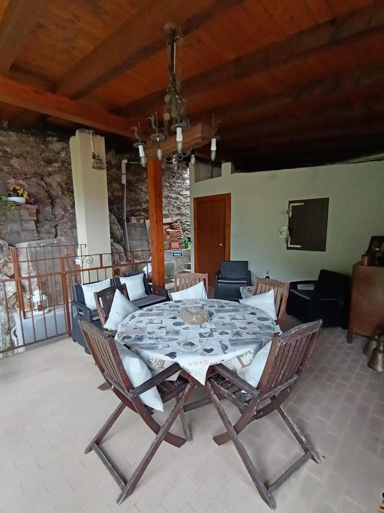Castagno 1 Sentiero Del Viandante Appartement Bellano Buitenkant foto